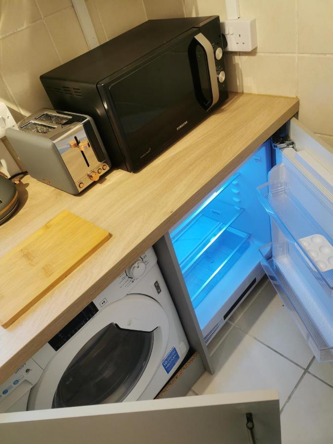 116 Maison Dieu Road Room A In Дувър Екстериор снимка