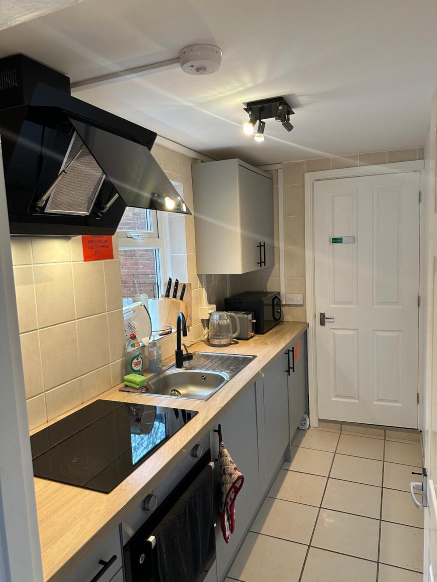 116 Maison Dieu Road Room A In Дувър Екстериор снимка